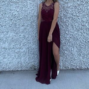 Elegant Burgundy Evening Gown